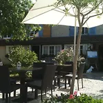 Logis Restaurant La Grange Du Relais Colombey-les-Deux-Eglises