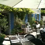 Logis Restaurant La Grange Du Relais