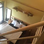 Logis Restaurant La Grange Du Relais Hotel 2*