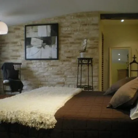 Hotel Logis Restaurant La Grange Du Relais Colombey-les-deux-Églises