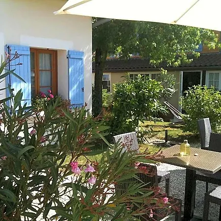 Logis Restaurant La Grange Du Relais 2* Colombey-les-Deux-Eglises