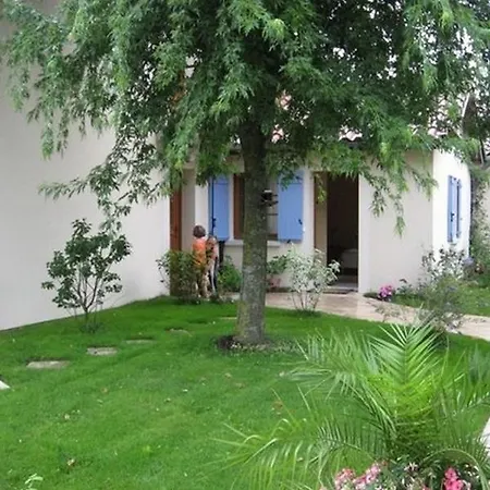 Hotel Logis La Grange Du Relais