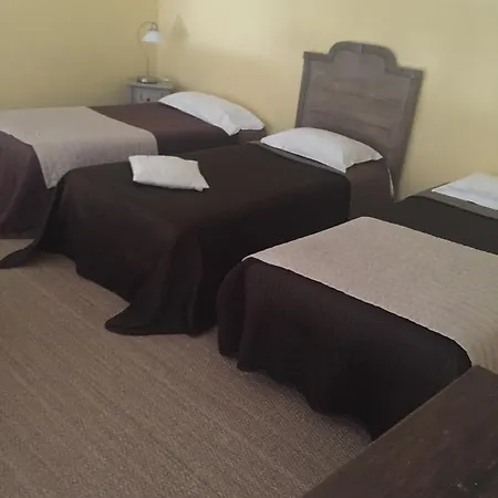 Hotel Logis La Grange Du Relais